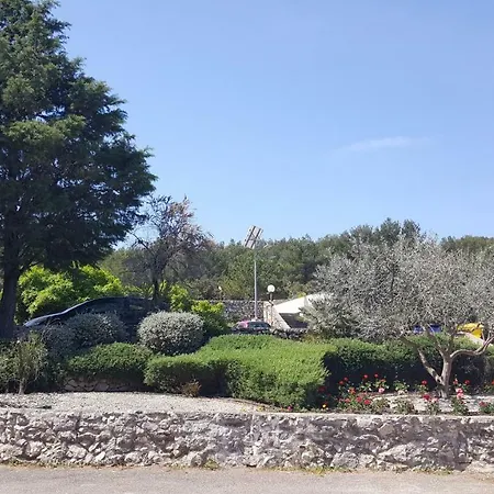 Mobile Mia Murter Holiday park 3*